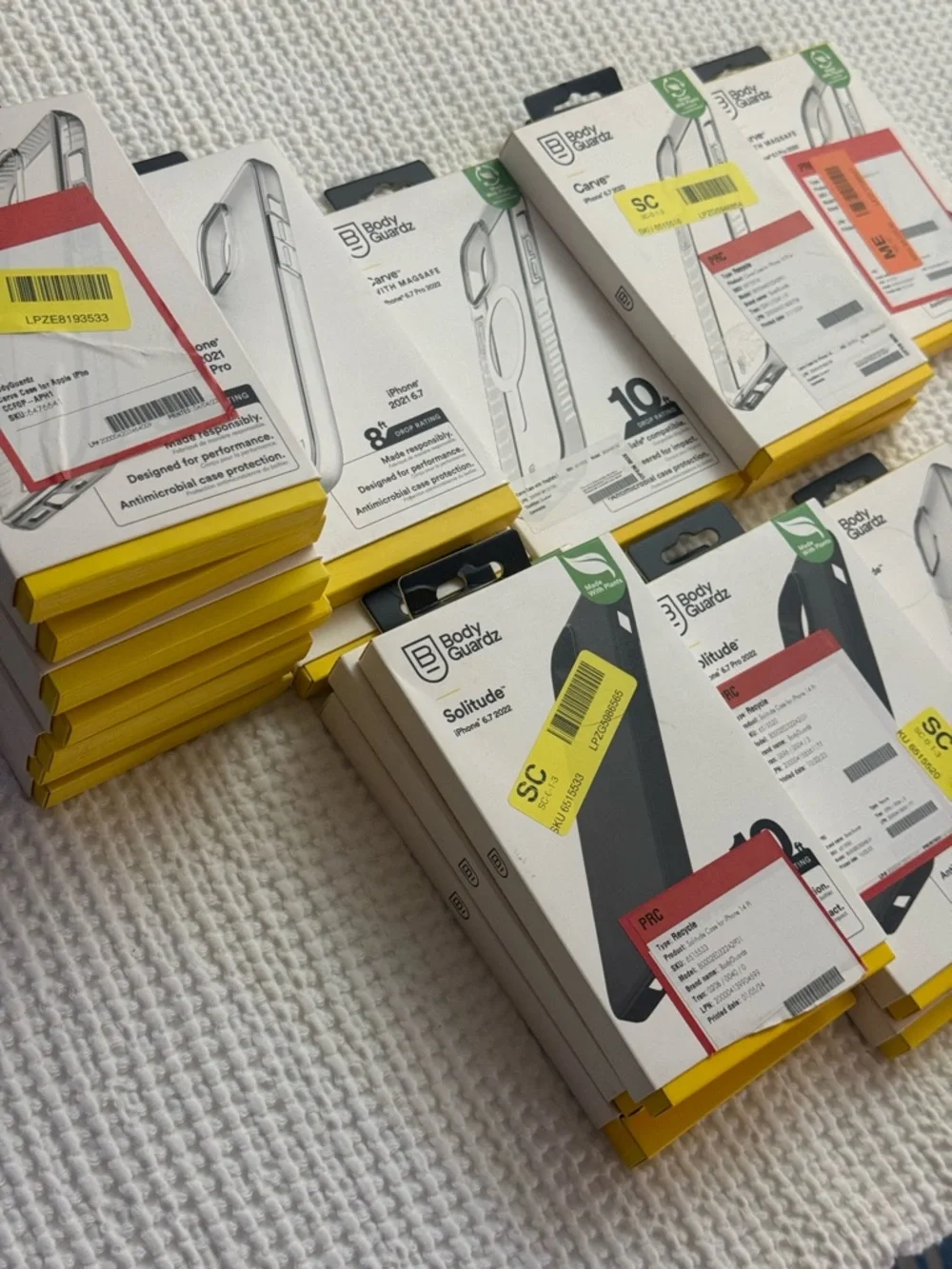 LOT OF 19 NEW BODY GUARDZ IPHONE CASES FOR iPhone 13 & 14 various sizes OPEN BOX